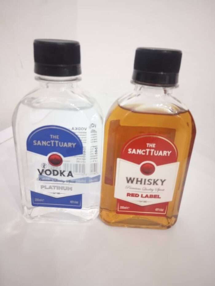 Vodka y Whisky The Santtuary